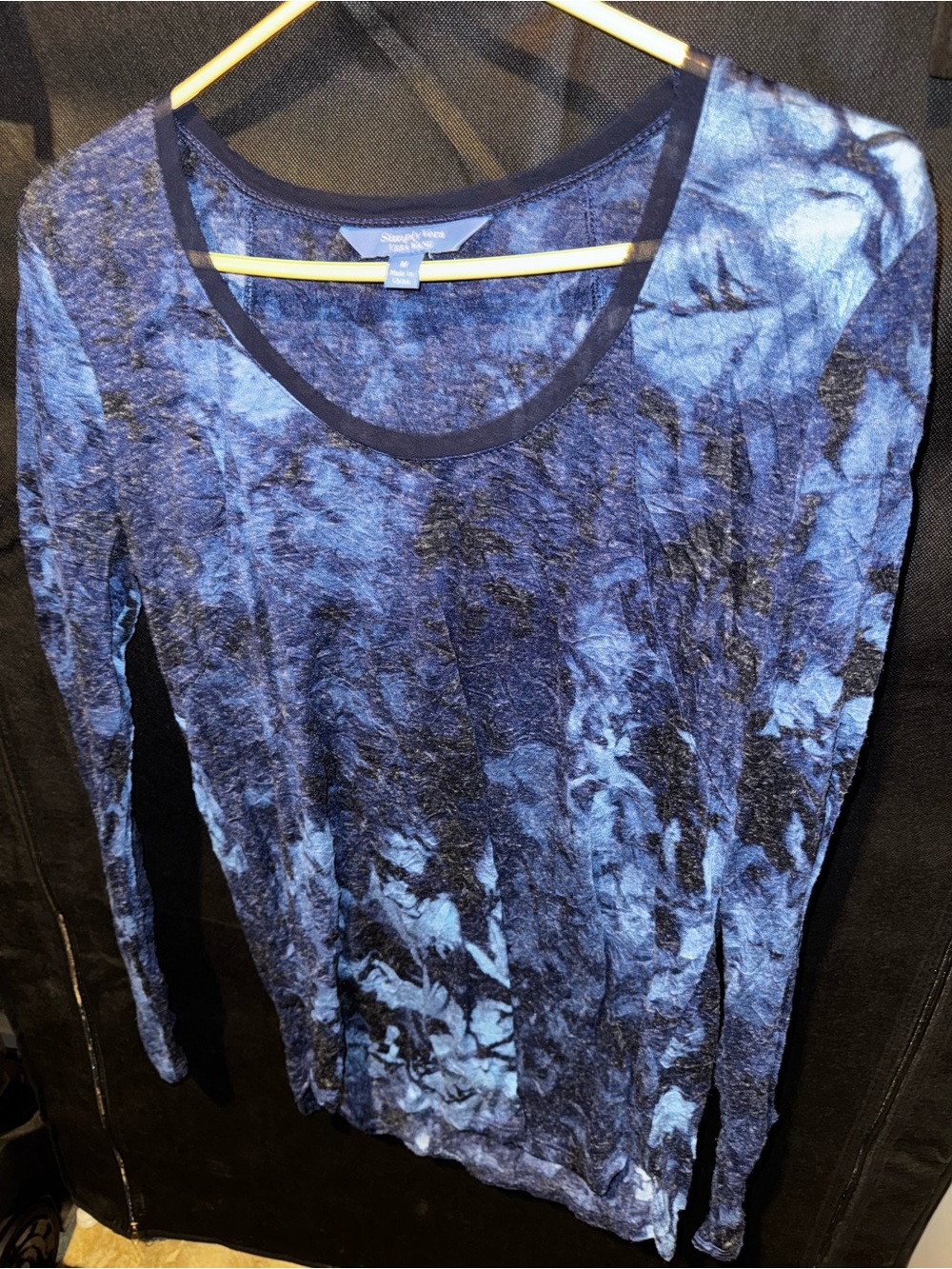 Simply Vera Vera Wang Blue Marbled Floral Scoop Neck Long Sleeve Lightweight Top